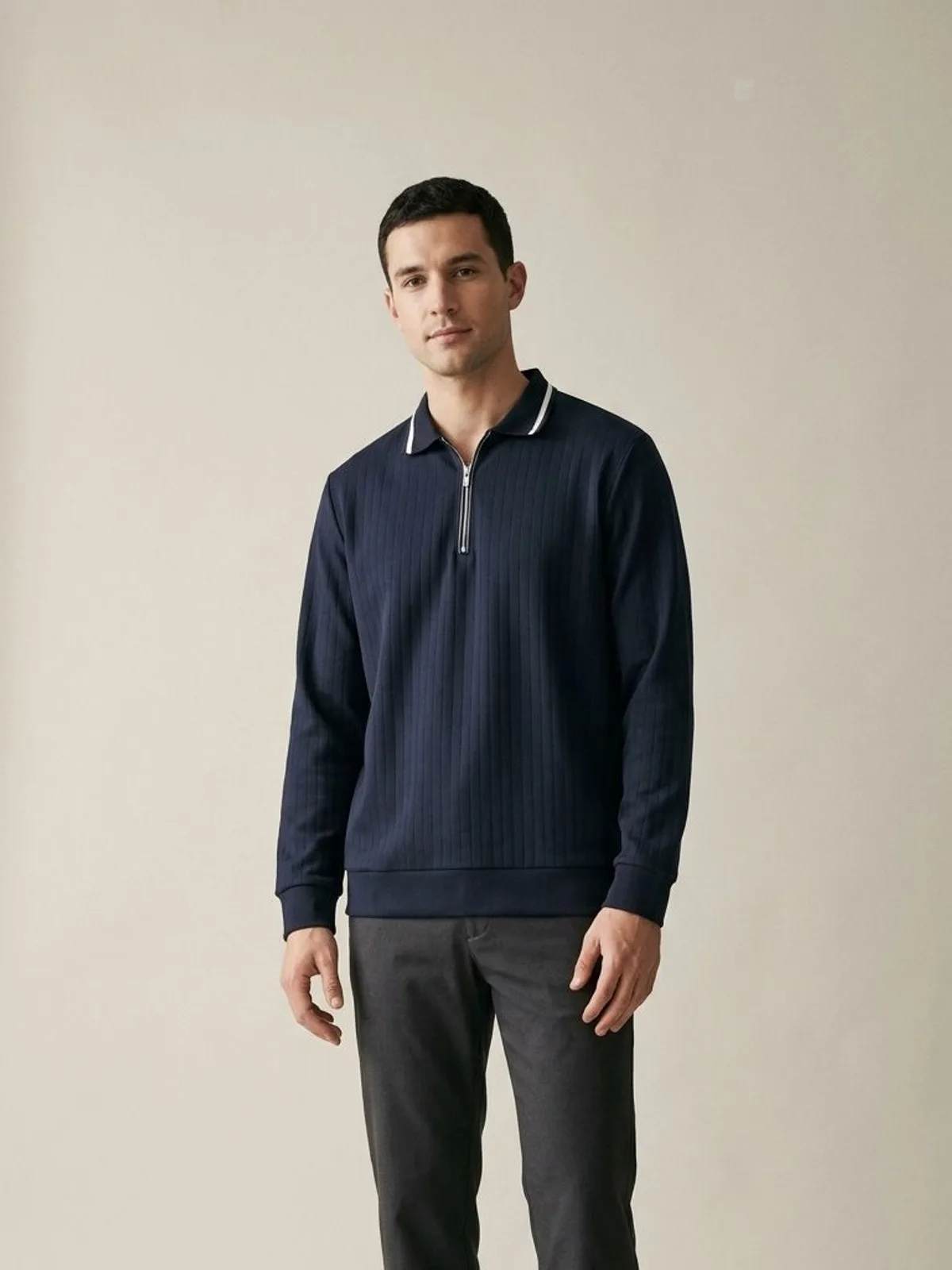 Yarım fermuarlı polo sweat